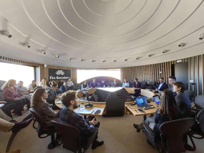 數(shù)字貿(mào)易盛會(huì)啟幕西班牙，禮儀服務(wù)添彩全球推介會(huì)